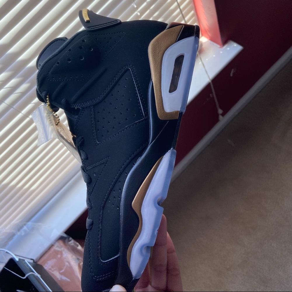 Jordan 6 DMP 2020